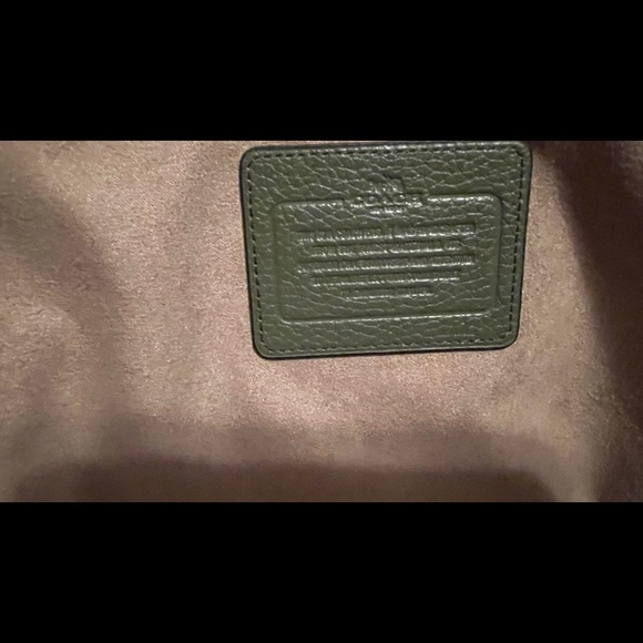 Men’s Pebbled Leather Metropolitan Slim Briefcase - Picture 2 of 7